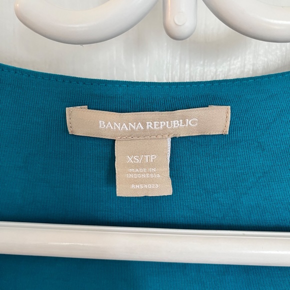 Banana Republic Faux Wrap Sleeveless Dress - Picture 3 of 3